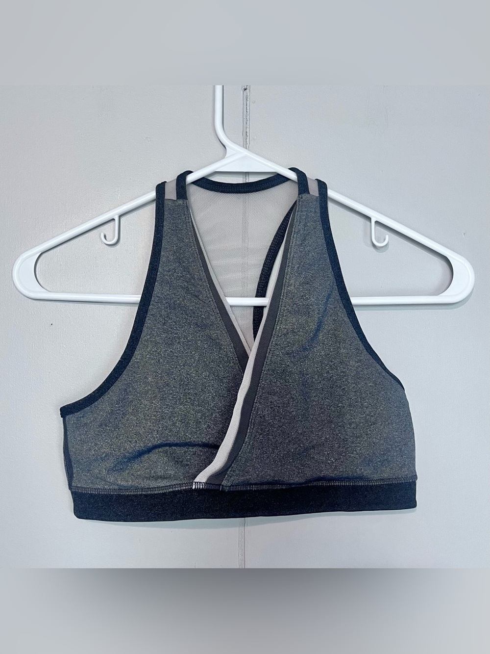 Lululemon Wrap Front Racerback Sports Bra Heathered Grey Black